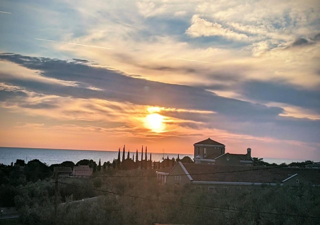 New Apartment Vivano V I D With Amazing View Zambratija  Exterior photo