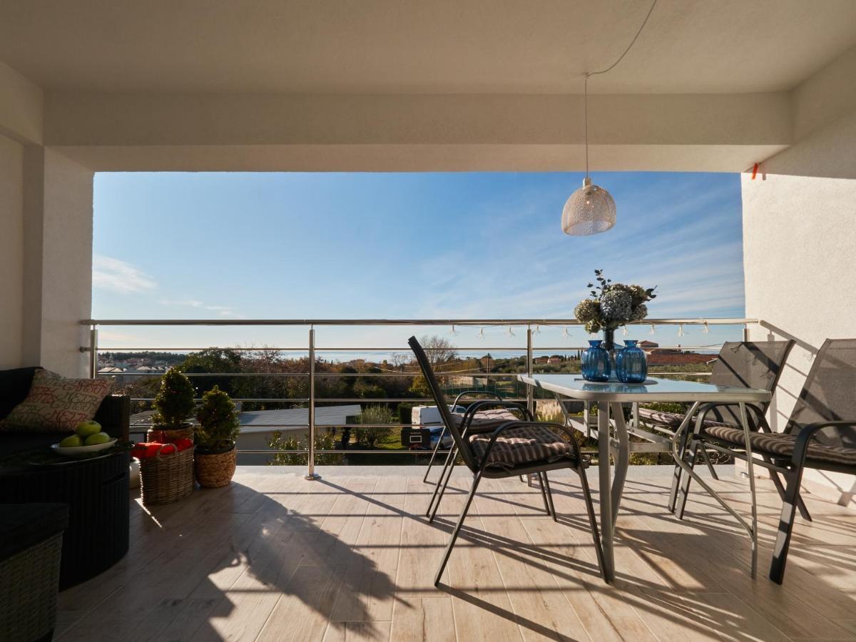 New Apartment Vivano V I D With Amazing View Zambratija  Exterior photo