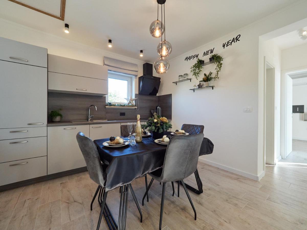 New Apartment Vivano V I D With Amazing View Zambratija  Exterior photo